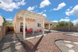 1509 VISTA MONTE Drive NE Patio