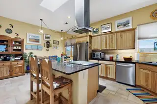 8 Palomar Road Kitchen