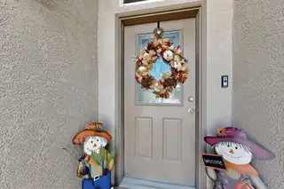 1110 GRACE Street NE 