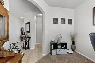 1110 GRACE Street NE 