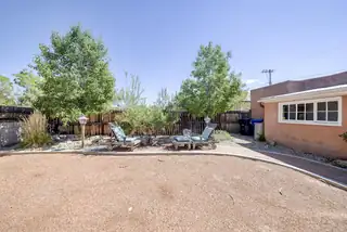 1913 LOMAS Boulevard NW Backyard