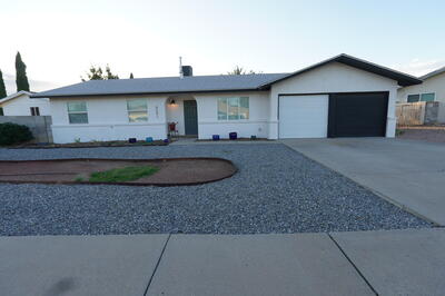 6501 DUNGAN Street NE, Albuquerque