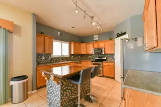 3348 COLMOR MEADOWS Circle NE Kitchen