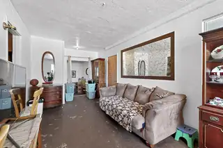 4011 Broadview Place NW 