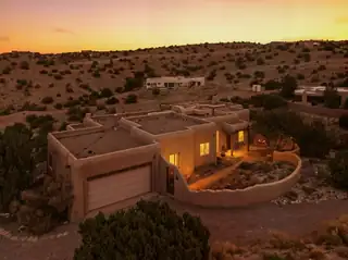 25 ASPEN Road Exterior Front