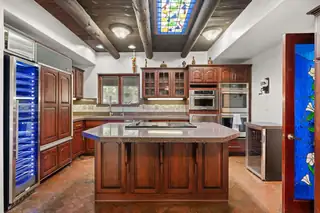 1504 LUCYLE Place NW Kitchen