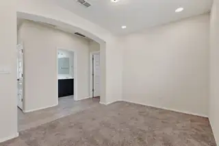 7110 OVERVIEW Road NE 