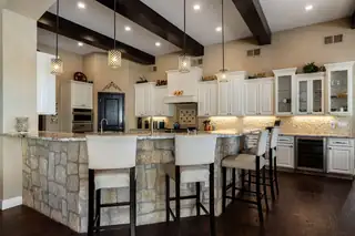9421 RIVERFRONT Road NW Kitchen