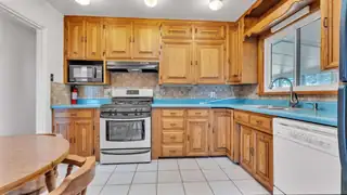 5017 INSPIRATION Drive SE Dining Room