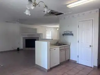 3920 RANCHO CENTRO NW Kitchen