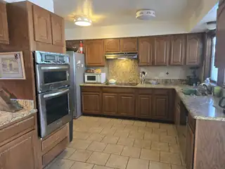 5412 MOON Street NE Kitchen