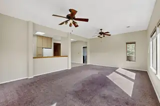 30 CAMINO DE LA VINA VIEJA Living Room