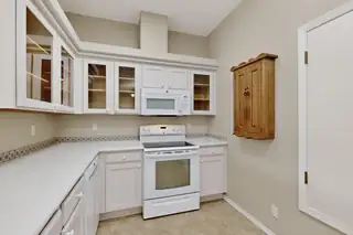 30 CAMINO DE LA VINA VIEJA Kitchen