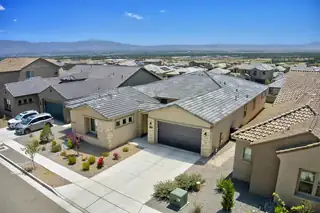 1712 DEER VALLEY Trail NW 