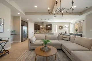 5411 Grays Peak Trail NE Living Room