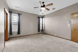 7428 PAWNEE CREEK Trail NE Bedroom