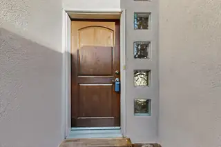 7428 PAWNEE CREEK Trail NE 