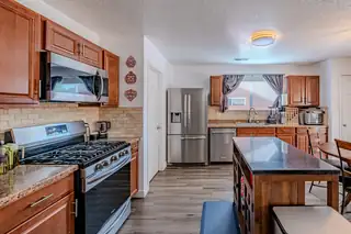 8304 CASA GRIS Court NW Kitchen