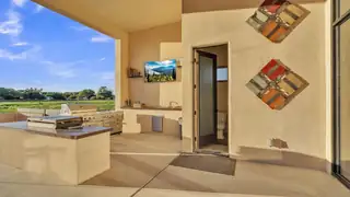14 Hacienda Del Valle Patio