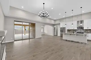 8009 MARIGOLD Drive NW Kitchen