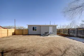 1325 8TH Street NW Backyard