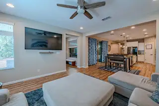 4119 SUMAC Drive NW Living Room