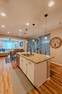 4119 SUMAC Drive NW Kitchen