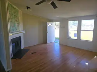 43 SANDIA Street Living Room