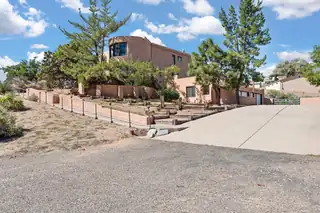 10601 Cielo Vista del Norte Exterior Front