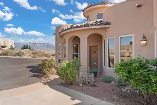 5720 RIO LAMA Road NE 