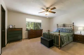 3805 CAMINO DON DIEGO NE Bedroom