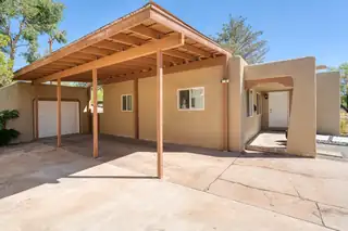 3909 SIMMS Avenue SE 