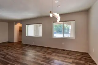 3909 SIMMS Avenue SE 