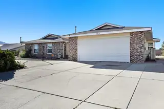 4516 QUARTZ Drive NE, Rio Rancho 