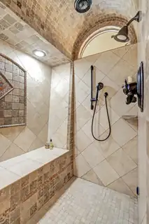 33 VIA ENTRADA Floor Plan