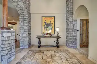 33 VIA ENTRADA Living Room