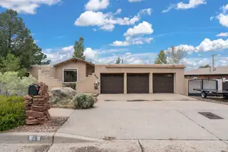 609 MARK Drive NE, Albuquerque 
