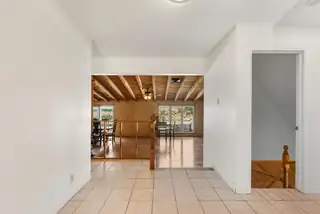 829 STAGECOACH Road SE 