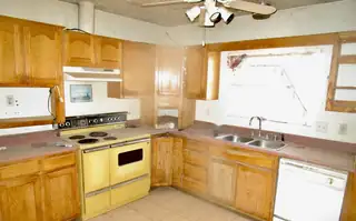 300 WISCONSIN Street 