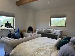 21 CATTLE Drive Bedroom