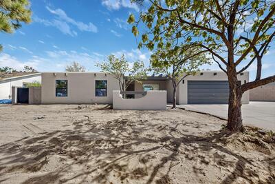 9958 GOLF COURSE Road NW, Albuquerque