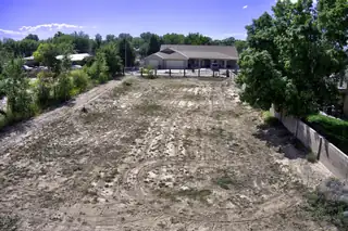 547 FIELD HAWK Trail NW 