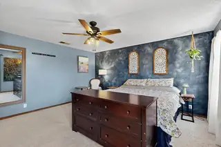 11 CHELSEA Lane Bedroom