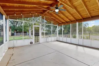 11 CHELSEA Lane Patio