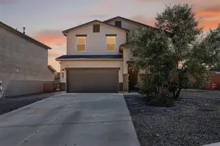 50 HERMANOS Loop, Los Lunas