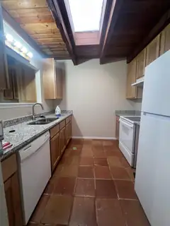 4968 QUAIL RIDGE Drive NW 