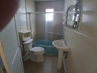 1230 Montrose Place SW 