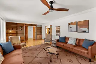 3600 MACKLAND Avenue NE 