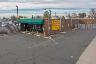 6717 LOMAS Boulevard NE, Albuquerque 