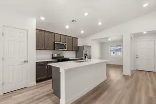 1633 Saddleback Trail NE Kitchen